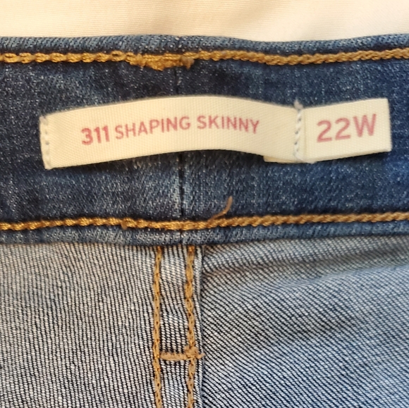 EC Levi's 22W 311 Shaping Skinny Blue Jeans - Picture 4 of 7